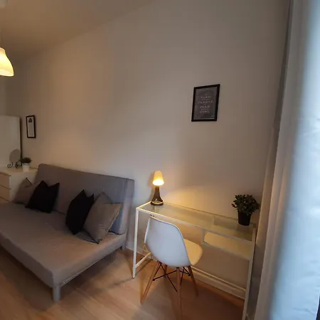 Pokoje Przy Bulwarze Gdynskim Homestay *